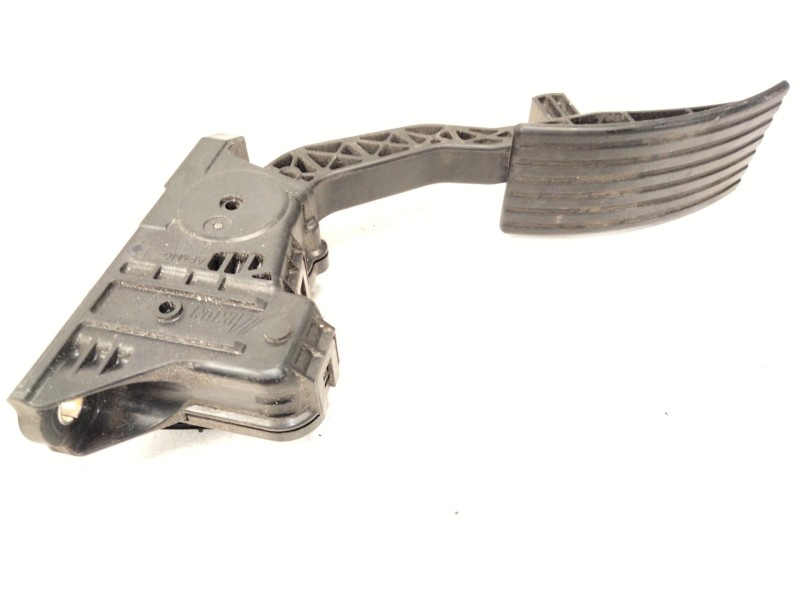 Recambio de pedal acelerador para fuso (mitsubishi) canter 7c15 eco hybrid referencia OEM IAM 7Z220222  