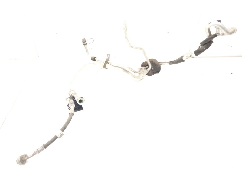 Recambio de tubos aire acondicionado para land rover evoque 2.0 td4 cat referencia OEM IAM GJ3219A834BD  