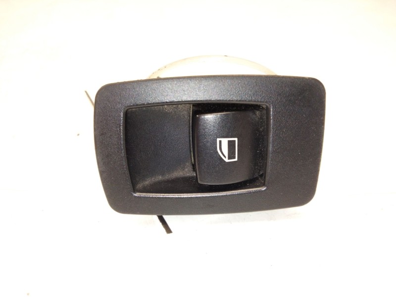 Recambio de mando elevalunas trasero izquierdo para bmw 3 (e90) 320 d referencia OEM IAM 6945874  