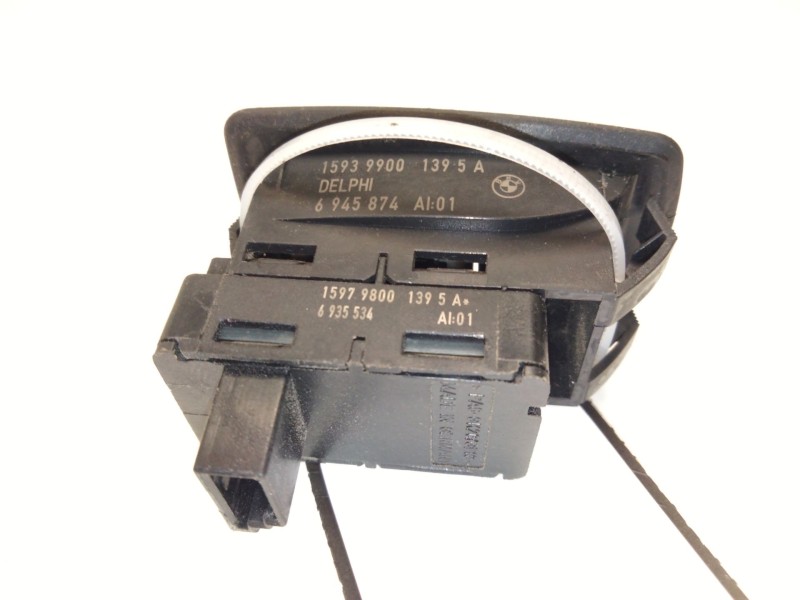 Recambio de mando elevalunas trasero izquierdo para bmw 3 (e90) 320 d referencia OEM IAM 6945874  