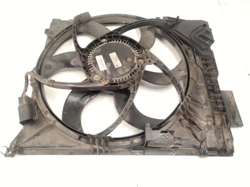 Recambio de electroventilador para bmw x3 (e83) 2.5 i referencia OEM IAM 6925702  