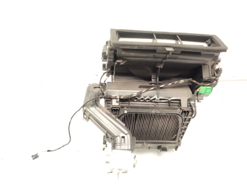 Recambio de calefaccion entera normal para land rover discovery sport (l550) 2.0 d referencia OEM IAM FK7219B555  
