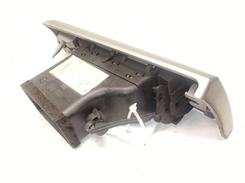 Recambio de aireador izquierdo para bmw 3 (e90) 320 d referencia OEM IAM 6922633  