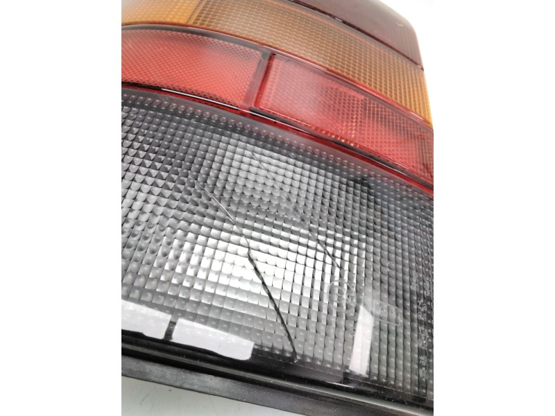 Recambio de piloto trasero izquierdo para nissan serena (c23) 2.0 d (kvjc23) referencia OEM IAM 265559C000  