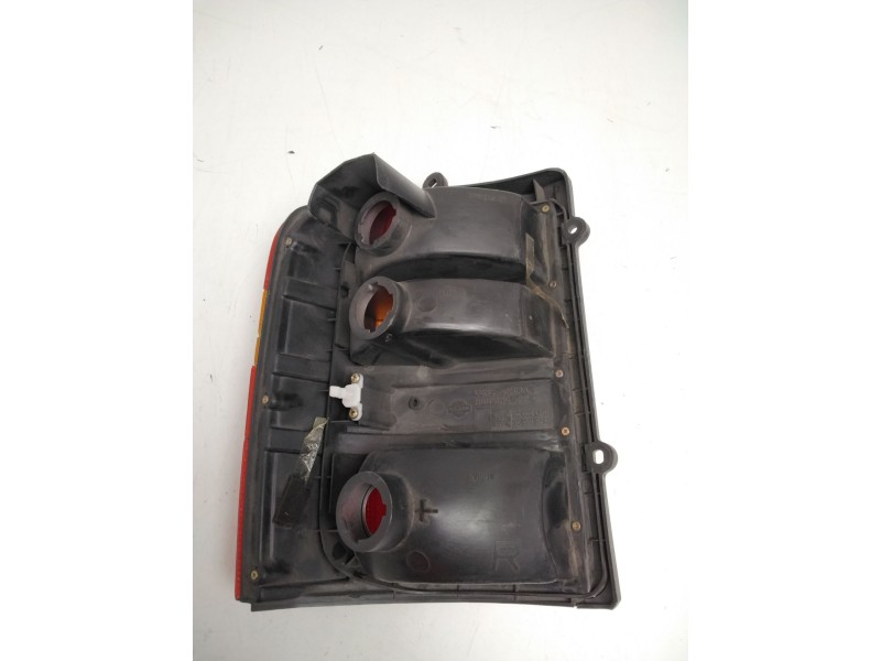Recambio de piloto trasero derecho para nissan serena (c23) 2.0 d (kvjc23) referencia OEM IAM 265509C001  