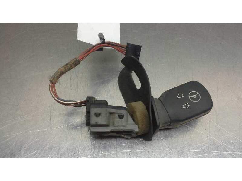 Recambio de mando luces para bmw serie 5 berlina (e39) referencia OEM IAM 8252849  