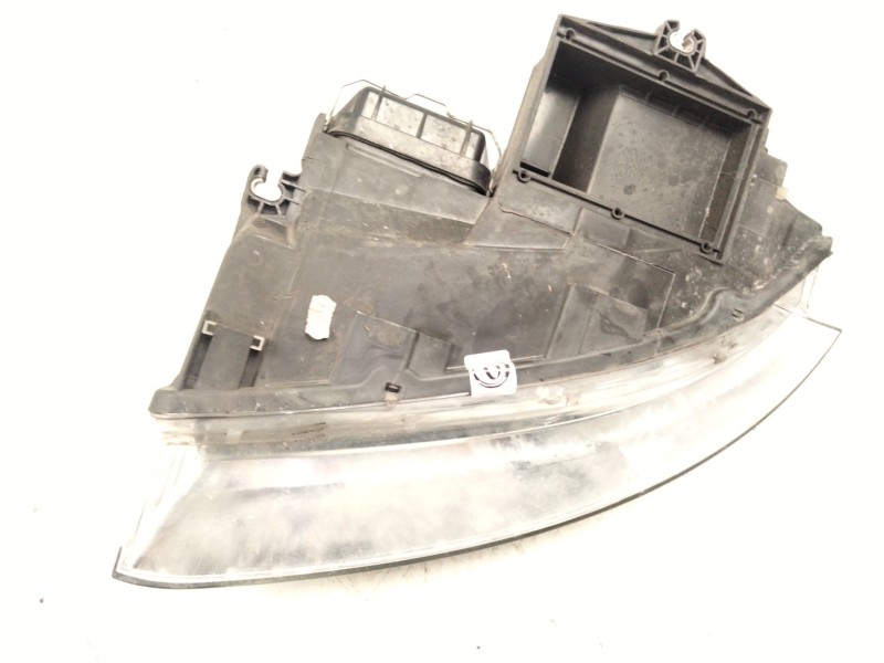 Recambio de faro derecho para audi a4 b6 (8e2) 1.9 tdi referencia OEM IAM 8E0941030C  