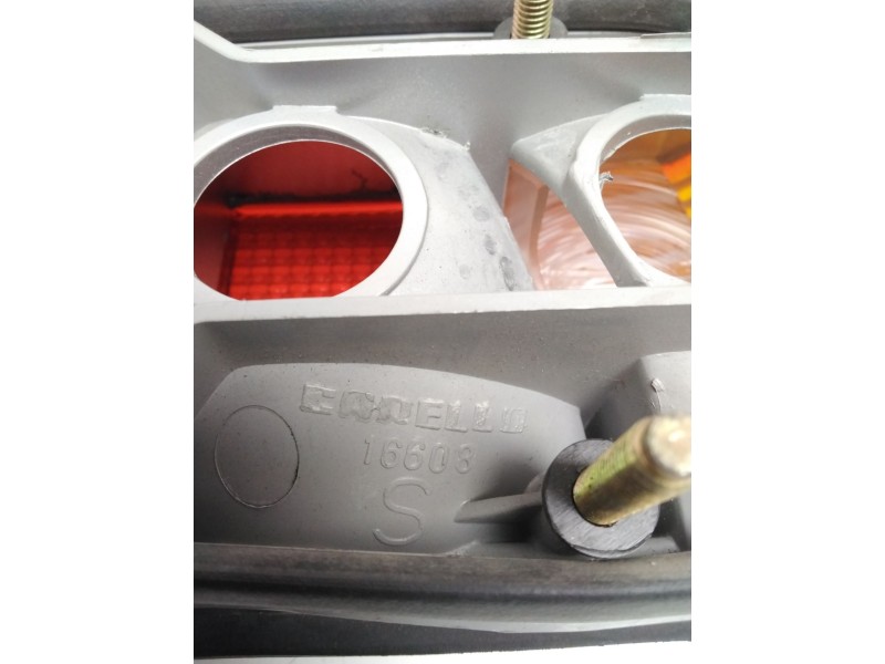 Recambio de piloto trasero izquierdo para alfa romeo 33 (905_) 1.5 (905a2g) referencia OEM IAM CARELLO16608  