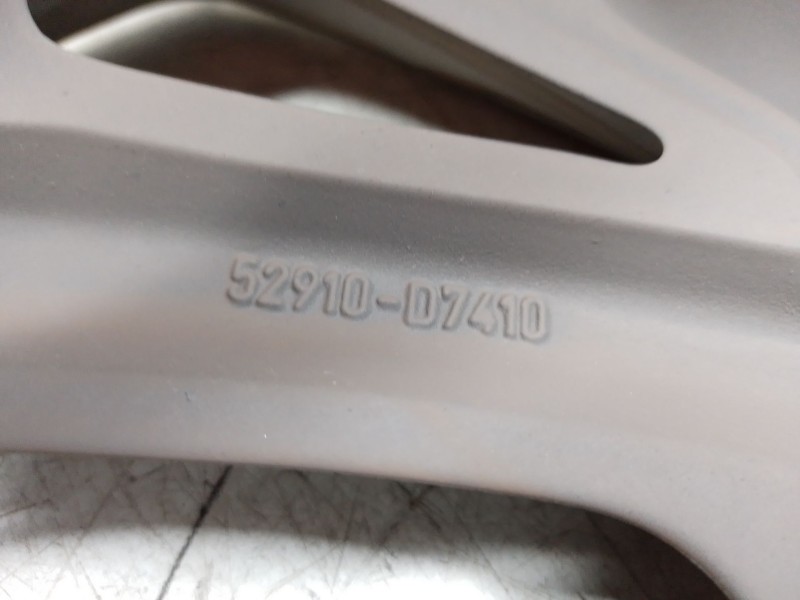 Recambio de llanta aluminio para hyundai tucson (tl, tle) 2.0 crdi referencia OEM IAM 52910D7410  