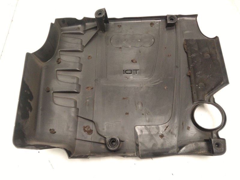 Recambio de tapa motor para audi a5 (8t3) 2.0 tdi referencia OEM IAM 03L103925  