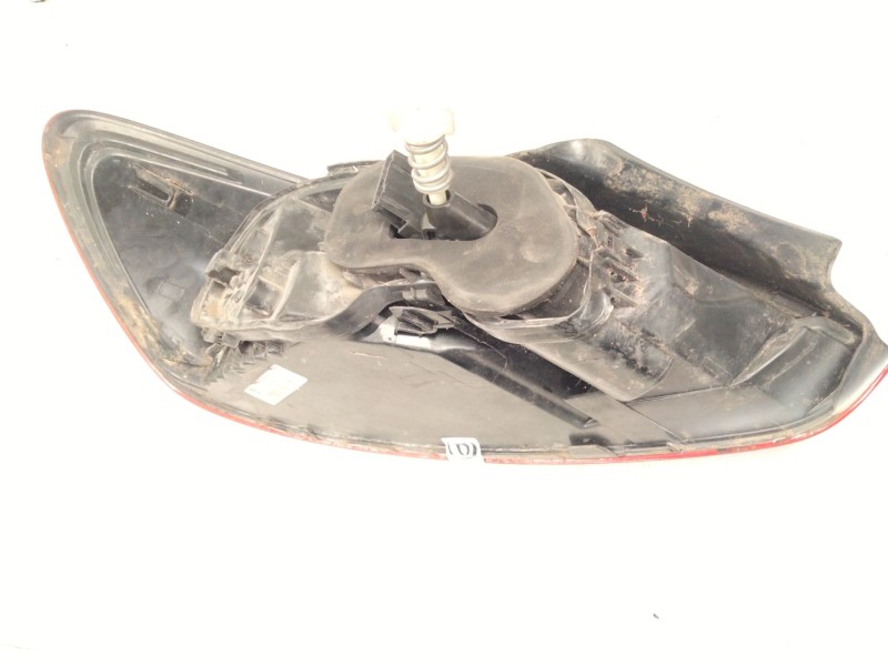 Recambio de piloto trasero derecho para volkswagen scirocco iii (137, 138) 1.4 tsi referencia OEM IAM 1K8945096  