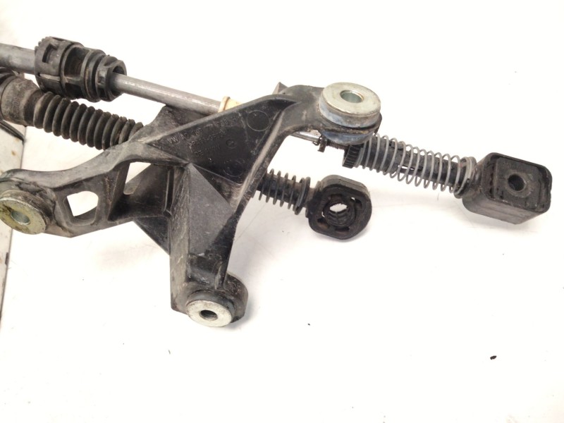 Recambio de palanca cambio para volkswagen scirocco iii (137, 138) 1.4 tsi referencia OEM IAM 1Q0711049  