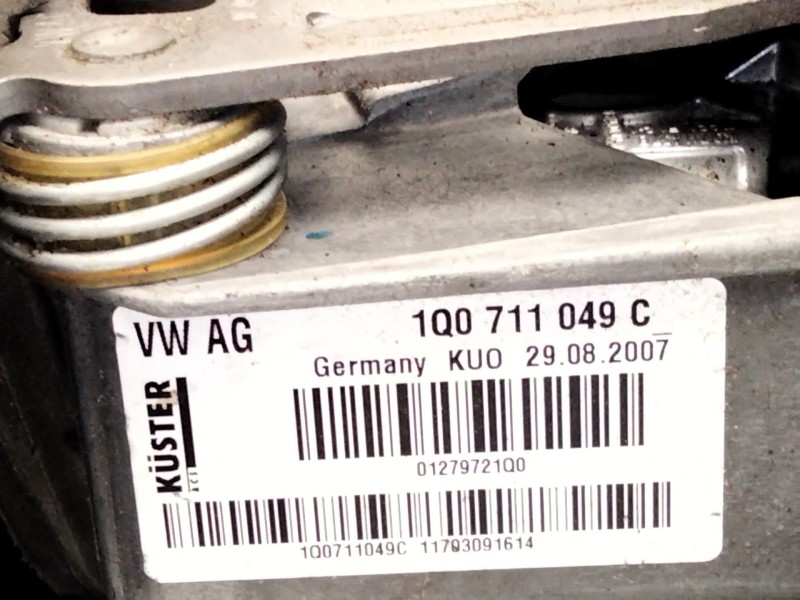 Recambio de palanca cambio para volkswagen scirocco iii (137, 138) 1.4 tsi referencia OEM IAM 1Q0711049  