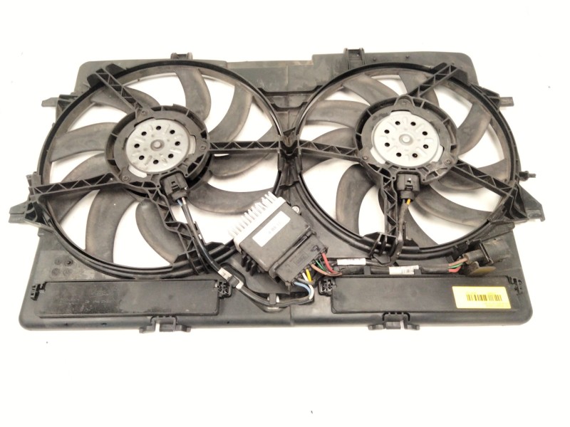 Recambio de electroventilador para audi a5 (8t3) 2.0 tdi referencia OEM IAM 8K0121003  