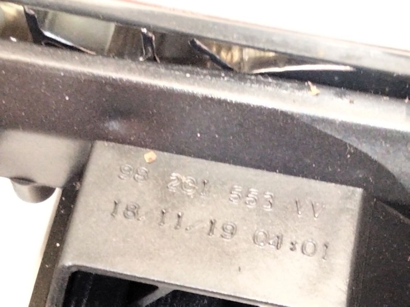 Recambio de maneta interior trasera izquierda para peugeot 2008 i (cu_) 1.2 thp 130 / puretech 130 referencia OEM IAM 98201553  