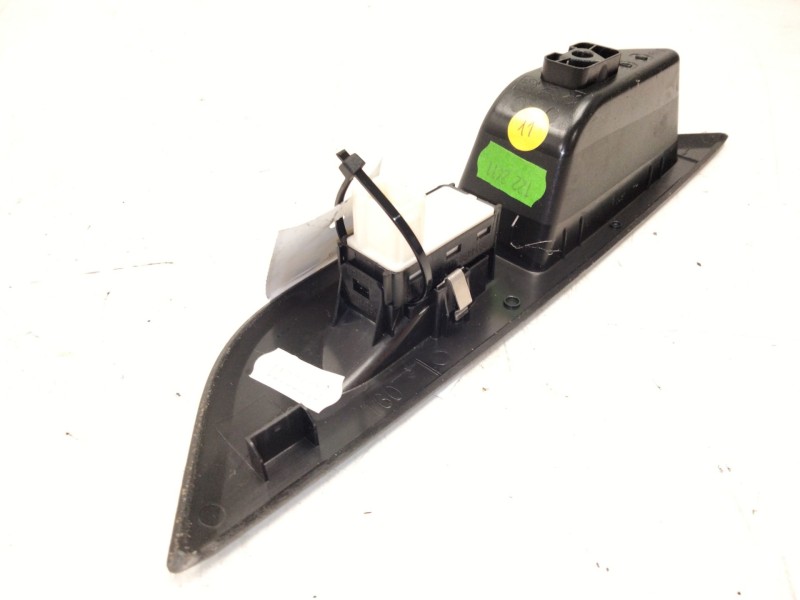 Recambio de mando elevalunas trasero derecho para peugeot 2008 i (cu_) 1.2 thp 130 / puretech 130 referencia OEM IAM 980448032  