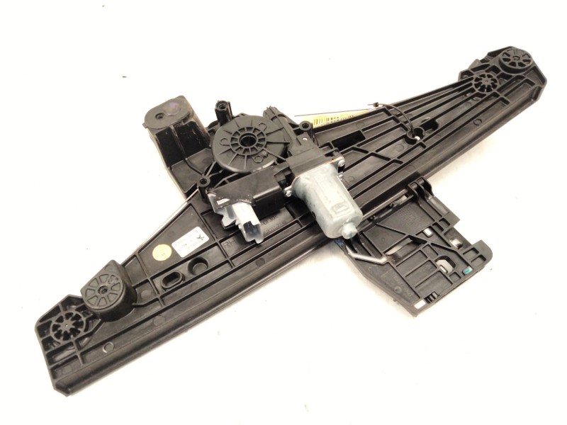 Recambio de elevalunas trasero derecho para peugeot 2008 i (cu_) 1.2 thp 130 / puretech 130 referencia OEM IAM 9830002480  