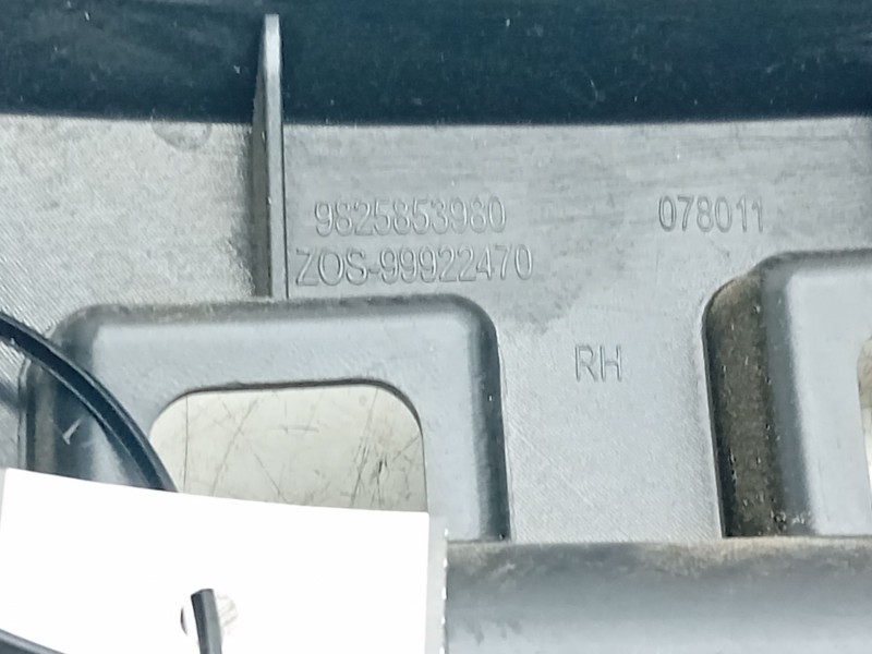 Recambio de soporte paragolpes trasero derecho para peugeot 2008 i (cu_) 1.2 thp 130 / puretech 130 referencia OEM IAM 982585398