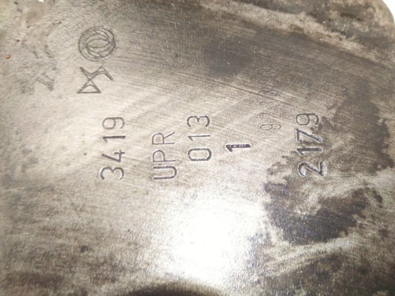 Recambio de brazo suspension inferior delantero derecho para peugeot 2008 i (cu_) 1.2 thp 130 / puretech 130 referencia OEM IAM 