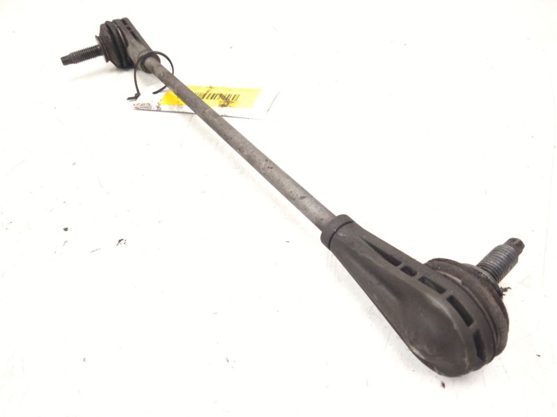 Recambio de bieleta estabilizadora delantera izquierda para peugeot 2008 i (cu_) 1.2 thp 130 / puretech 130 referencia OEM IAM  