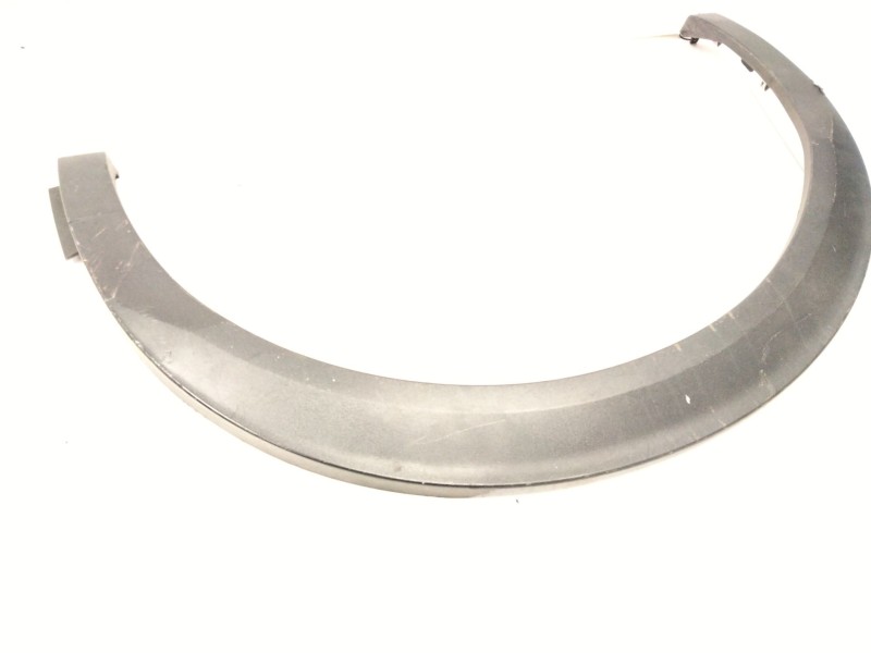 Recambio de aletin trasero derecho para peugeot 2008 i (cu_) 1.2 thp 130 / puretech 130 referencia OEM IAM 9825736580  