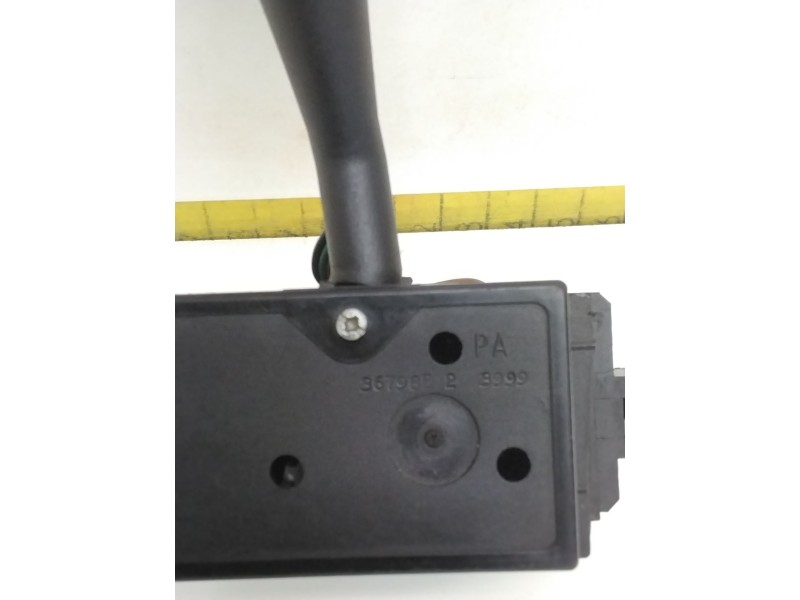 Recambio de mando limpia para nissan vanette cargo furgón (hc 23) 2.3 d referencia OEM IAM 36798E  