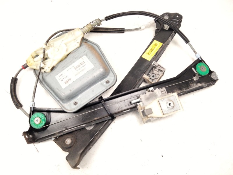 Recambio de elevalunas delantero izquierdo para volkswagen scirocco iii (137, 138) 1.4 tsi referencia OEM IAM 1K8837401  