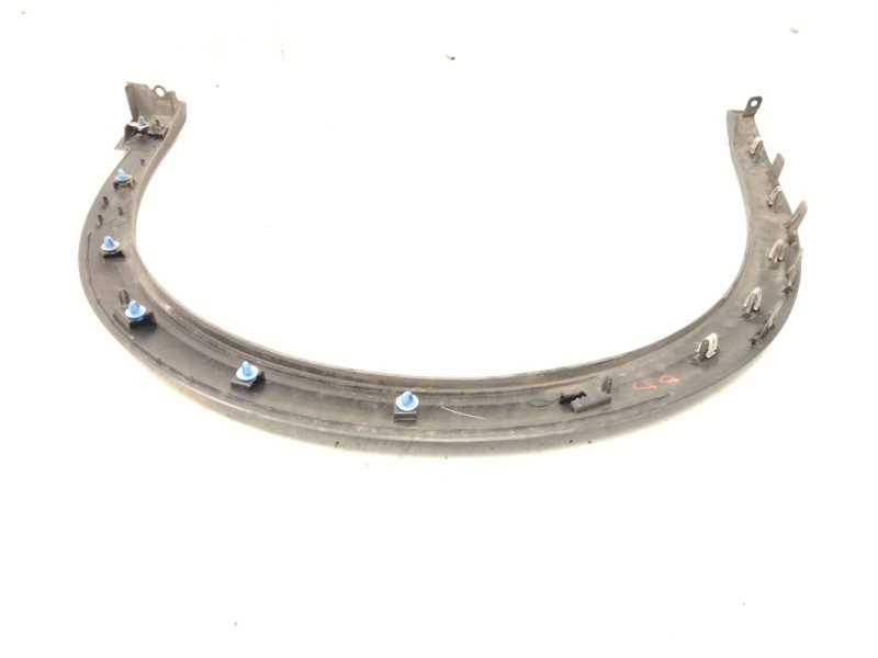 Recambio de aletin delantero derecho para peugeot 2008 i (cu_) 1.2 thp 130 / puretech 130 referencia OEM IAM 9825736680  