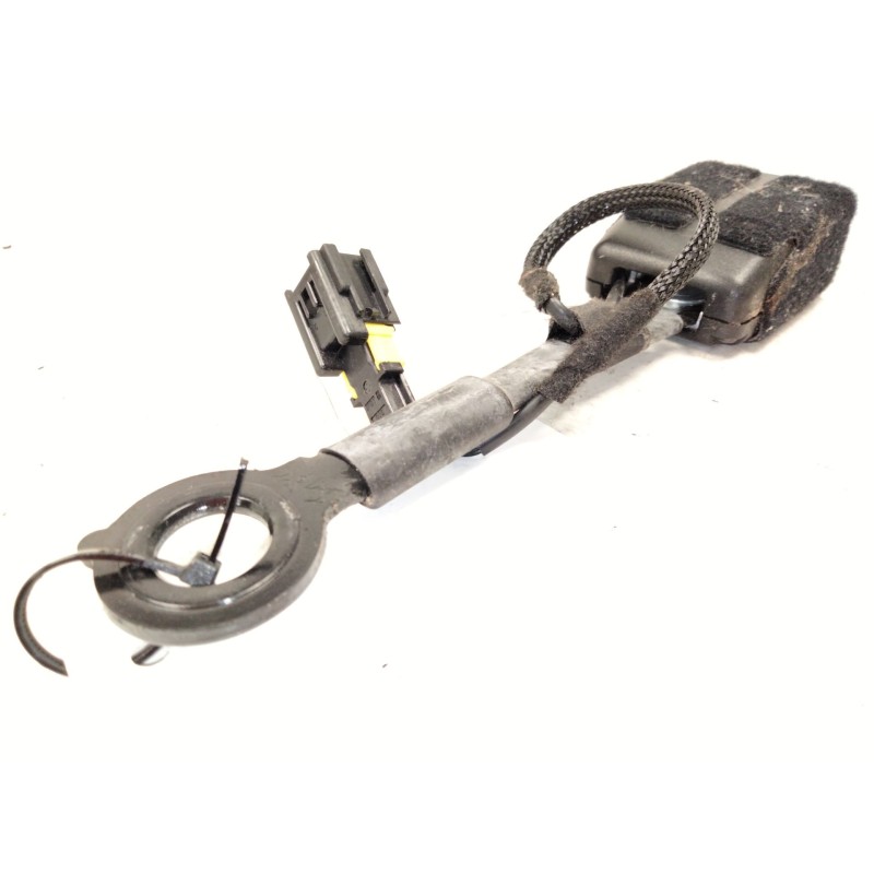 Recambio de enganche delantero izquierdo para peugeot 2008 i (cu_) 1.2 thp 130 / puretech 130 referencia OEM IAM   