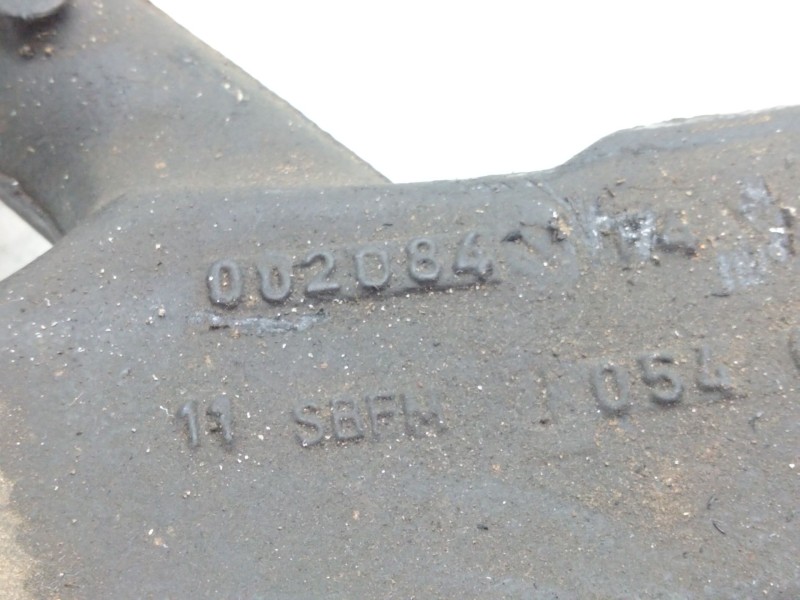 Recambio de brazo suspension superior delantero izquierdo para opel movano a furgón (x70) 2.5 cdti (fd) referencia OEM IAM   