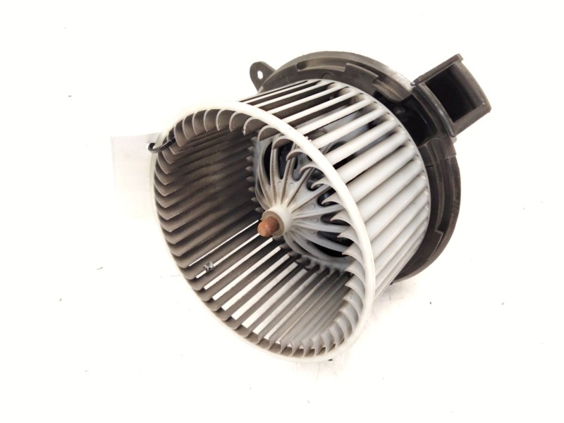 Recambio de motor calefaccion para peugeot 2008 i (cu_) 1.2 thp 130 / puretech 130 referencia OEM IAM KY333002  