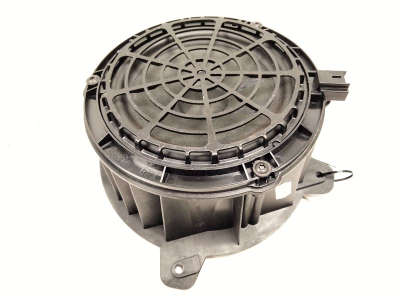Recambio de altavoz para peugeot 2008 i (cu_) 1.2 thp 130 / puretech 130 referencia OEM IAM 9818747880  