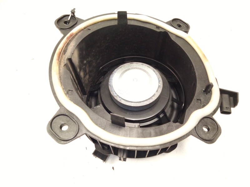 Recambio de altavoz para peugeot 2008 i (cu_) 1.2 thp 130 / puretech 130 referencia OEM IAM 9818747880  