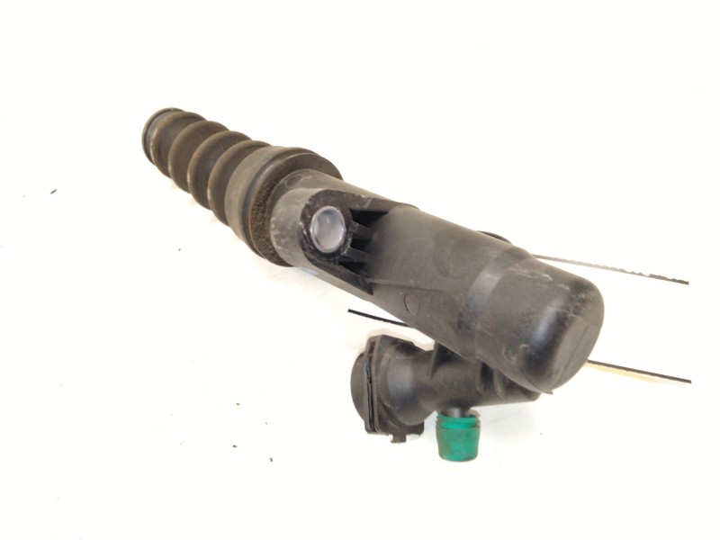 Recambio de bombin embrague para peugeot 2008 i (cu_) 1.2 thp 130 / puretech 130 referencia OEM IAM 9831611580  