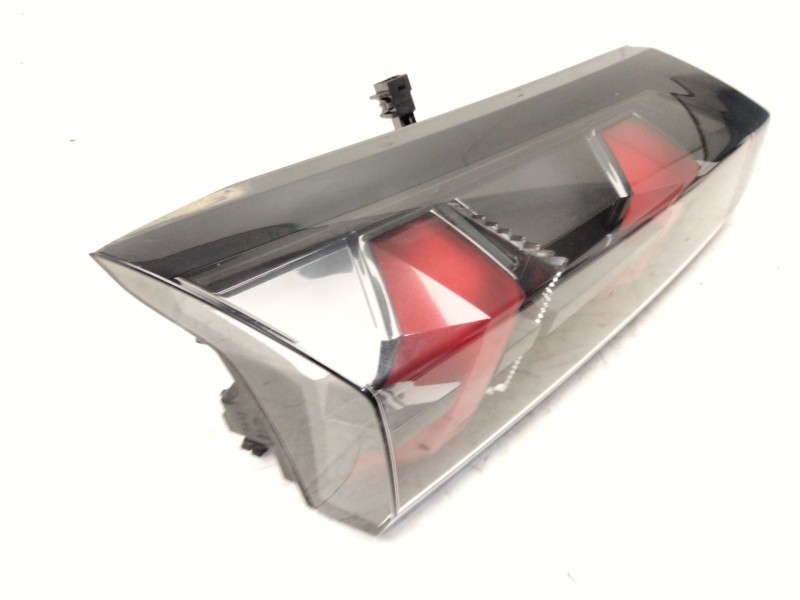 Recambio de piloto trasero izquierdo porton para peugeot 2008 i (cu_) 1.2 thp 130 / puretech 130 referencia OEM IAM FR26950132  