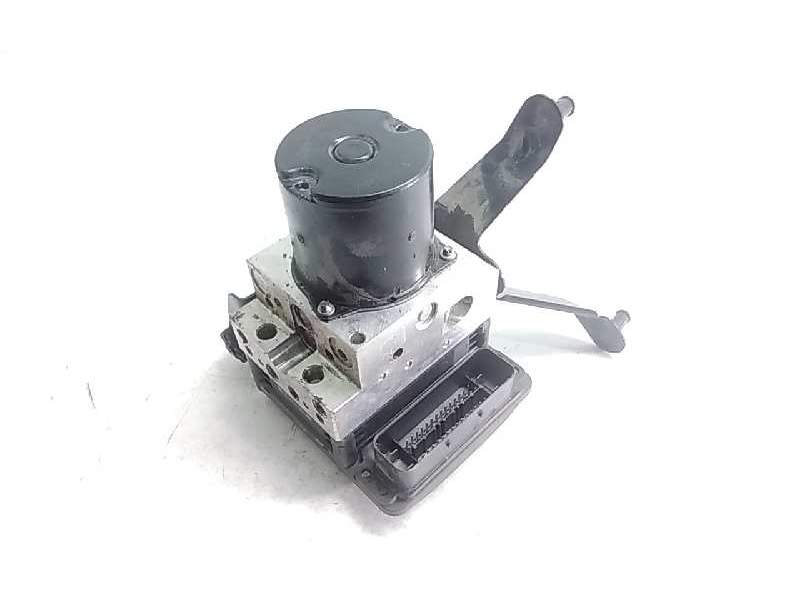 Recambio de abs para bmw serie 5 touring (e61) 525d referencia OEM IAM 678415101  