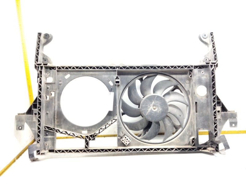 Recambio de electroventilador para opel movano a furgón (x70) 2.5 cdti (fd) referencia OEM IAM   