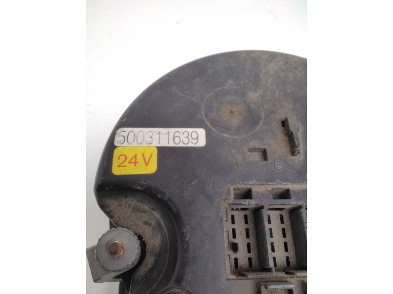 Recambio de tacografo para iveco cursor at260s35y ps referencia OEM IAM 1318.40 500311639 VDO 24V