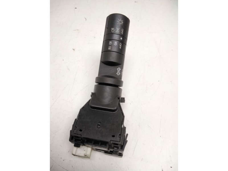 Recambio de mando intermitentes para nissan pathfinder (r51) 2.5 dci le referencia OEM IAM 25540EB301  