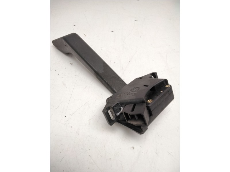 Recambio de mando luces para iveco eurocargo 75 e 15k referencia OEM IAM B883  