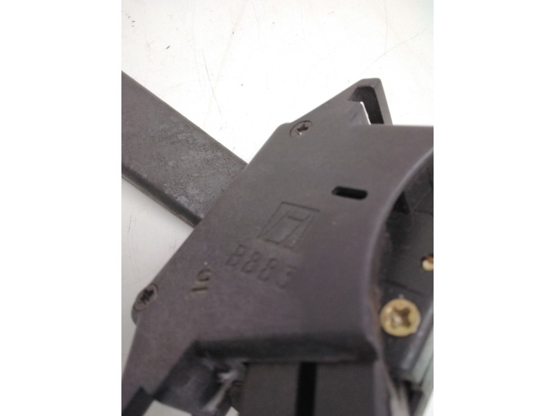 Recambio de mando luces para iveco eurocargo 75 e 15k referencia OEM IAM B883  