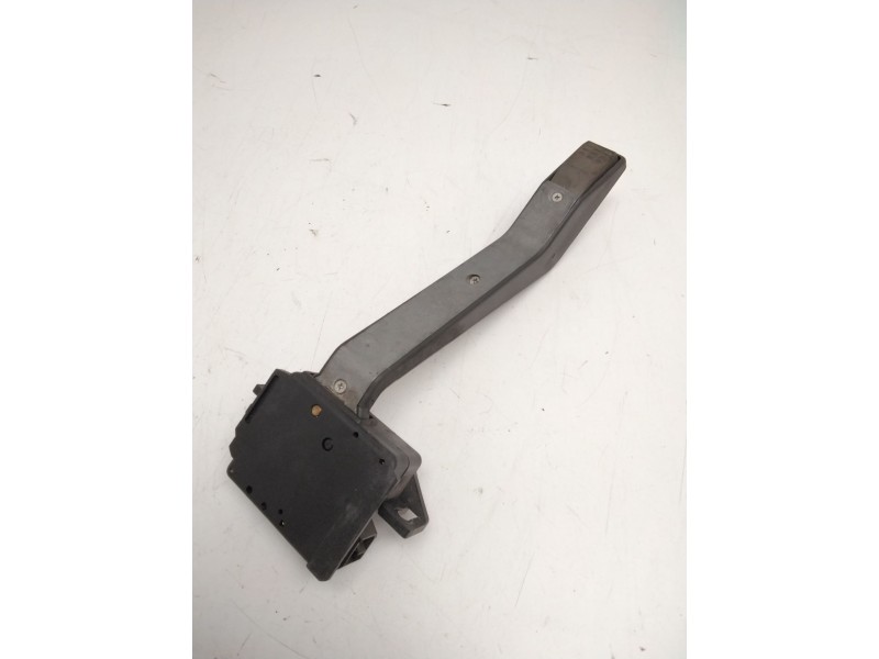 Recambio de mando luces para iveco eurocargo 75 e 15k referencia OEM IAM B883  