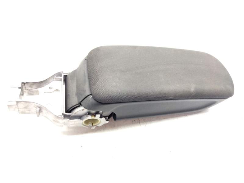 Recambio de reposabrazos para audi a1 (8xk) 1.0 tfsi referencia OEM IAM 8X0864207  