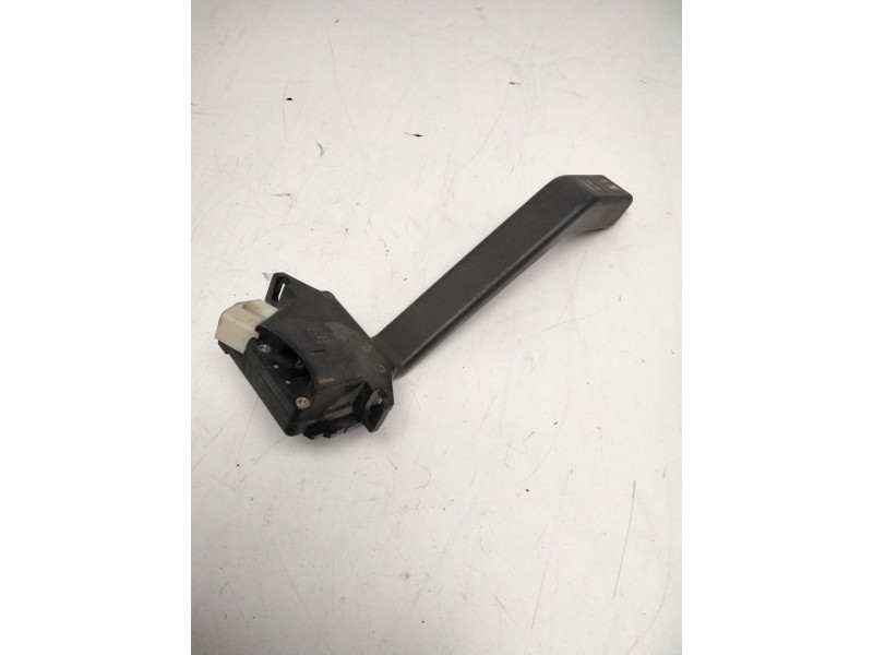 Recambio de mando intermitentes para iveco eurocargo 75 e 15k referencia OEM IAM 93160488  