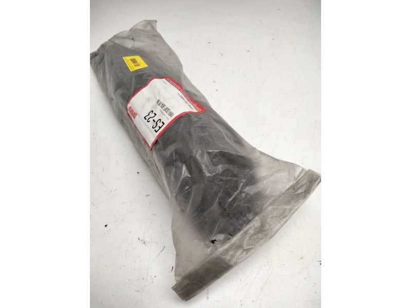 Recambio de puntera paragolpes trasera derecha para ford escort v (aal, abl) 1.6 referencia OEM IAM ES-23  ZZ03584