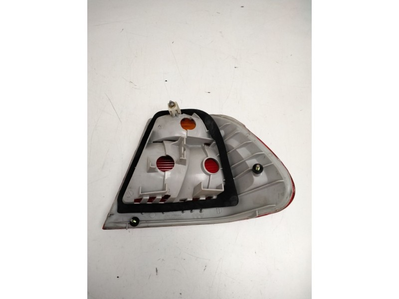 Recambio de piloto trasero izquierdo para bmw 3 (e46) 318 d referencia OEM IAM KSBM024B  