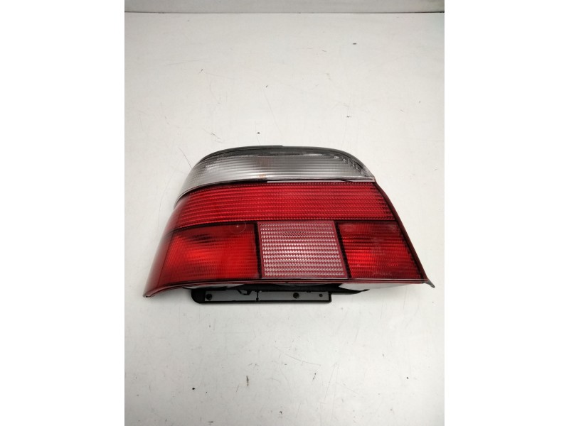 Recambio de piloto trasero izquierdo para bmw 5 (e39) 530 d referencia OEM IAM 2496297  