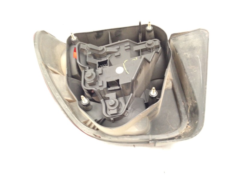 Recambio de piloto trasero izquierdo para rover 400 ii (rt) 420 di referencia OEM IAM   