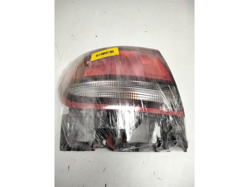 Recambio de piloto trasero izquierdo para toyota corona (rt1_) 2.0 (rt104) referencia OEM IAM ST2121975R  