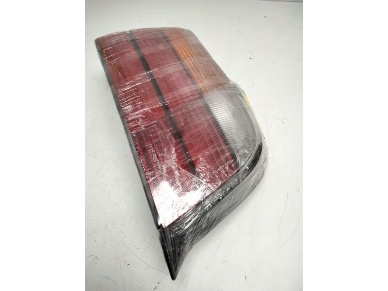 Recambio de piloto trasero izquierdo para bmw 3 (e36) 318 i referencia OEM IAM ZBR1387657  